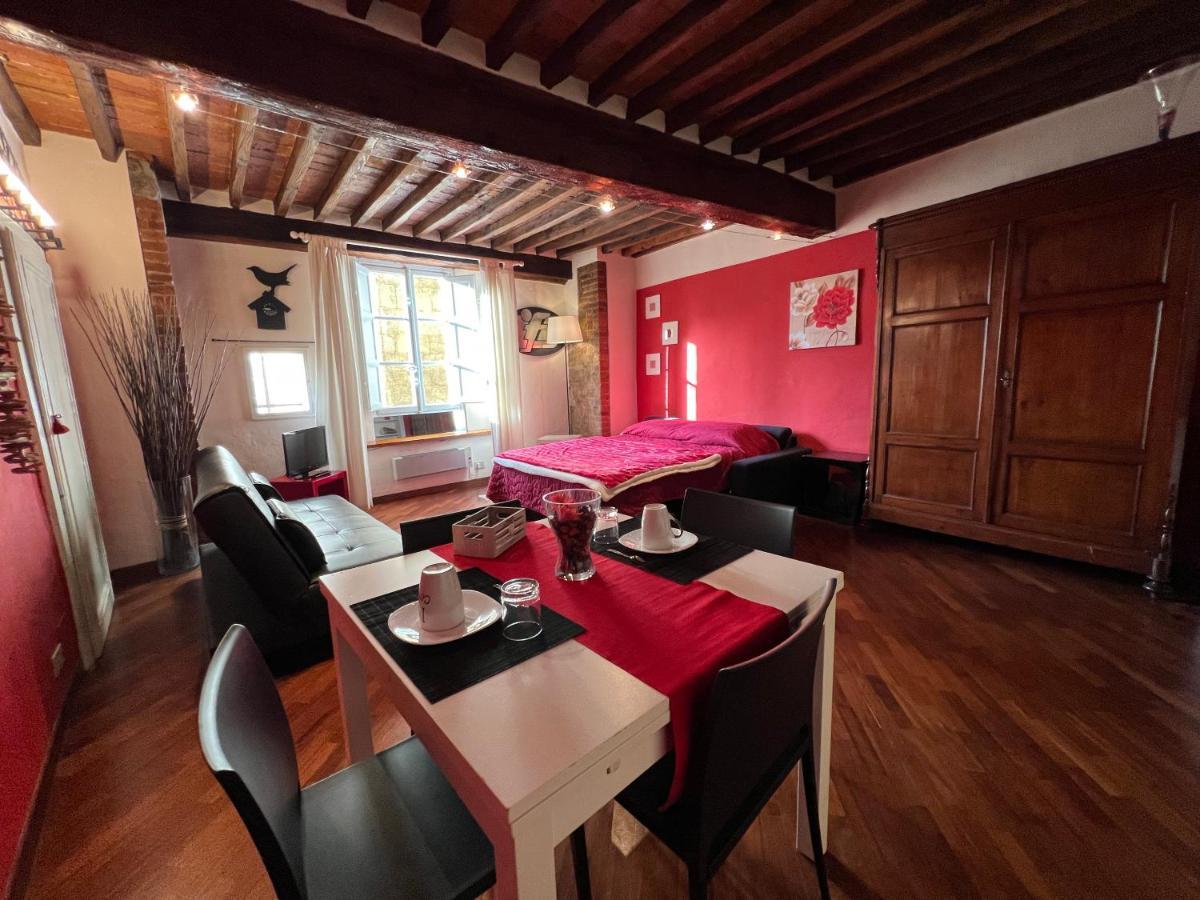 Suite Via Fillungo Lucca Exterior photo